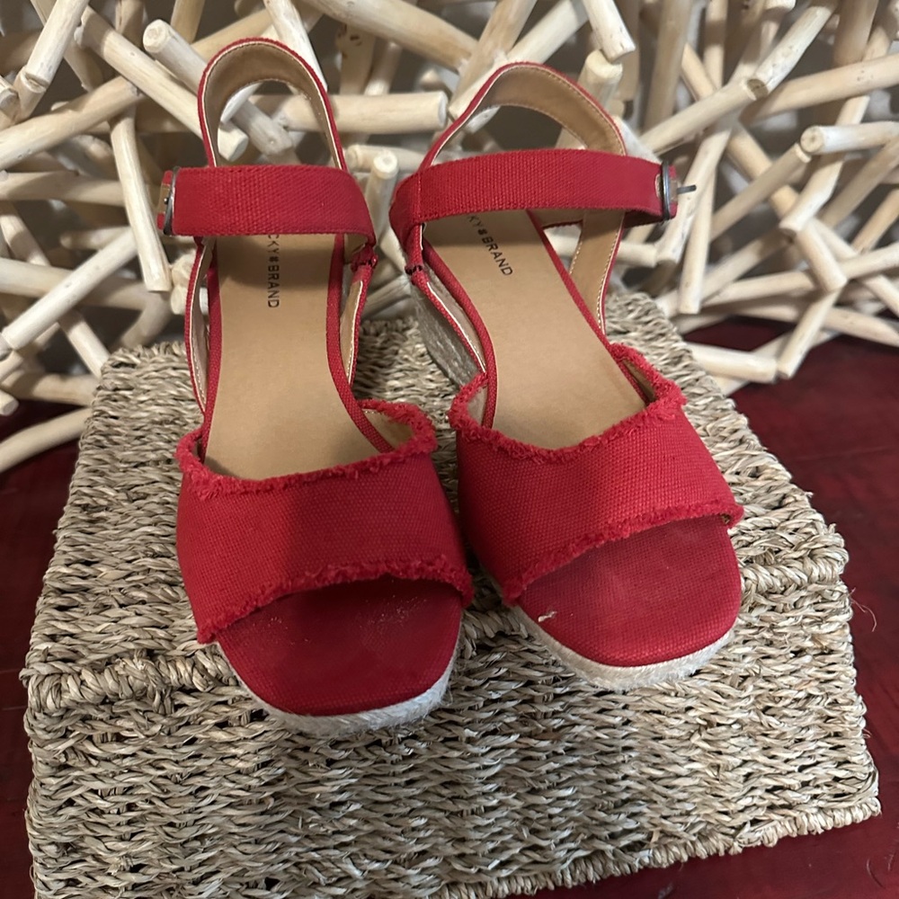 Lucky Brand Red Women's Sandals